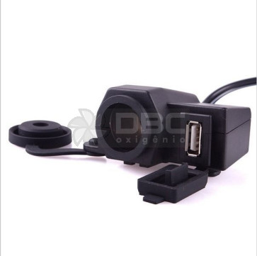 Tomada Usb 12v E 5v Impermeável Para Motos E Barcos